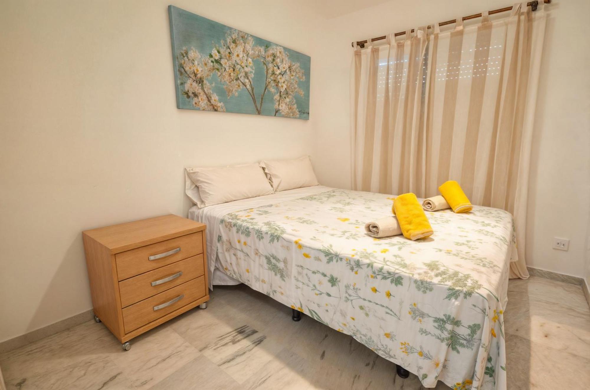 Apartamento Pilar Marbella Exterior foto