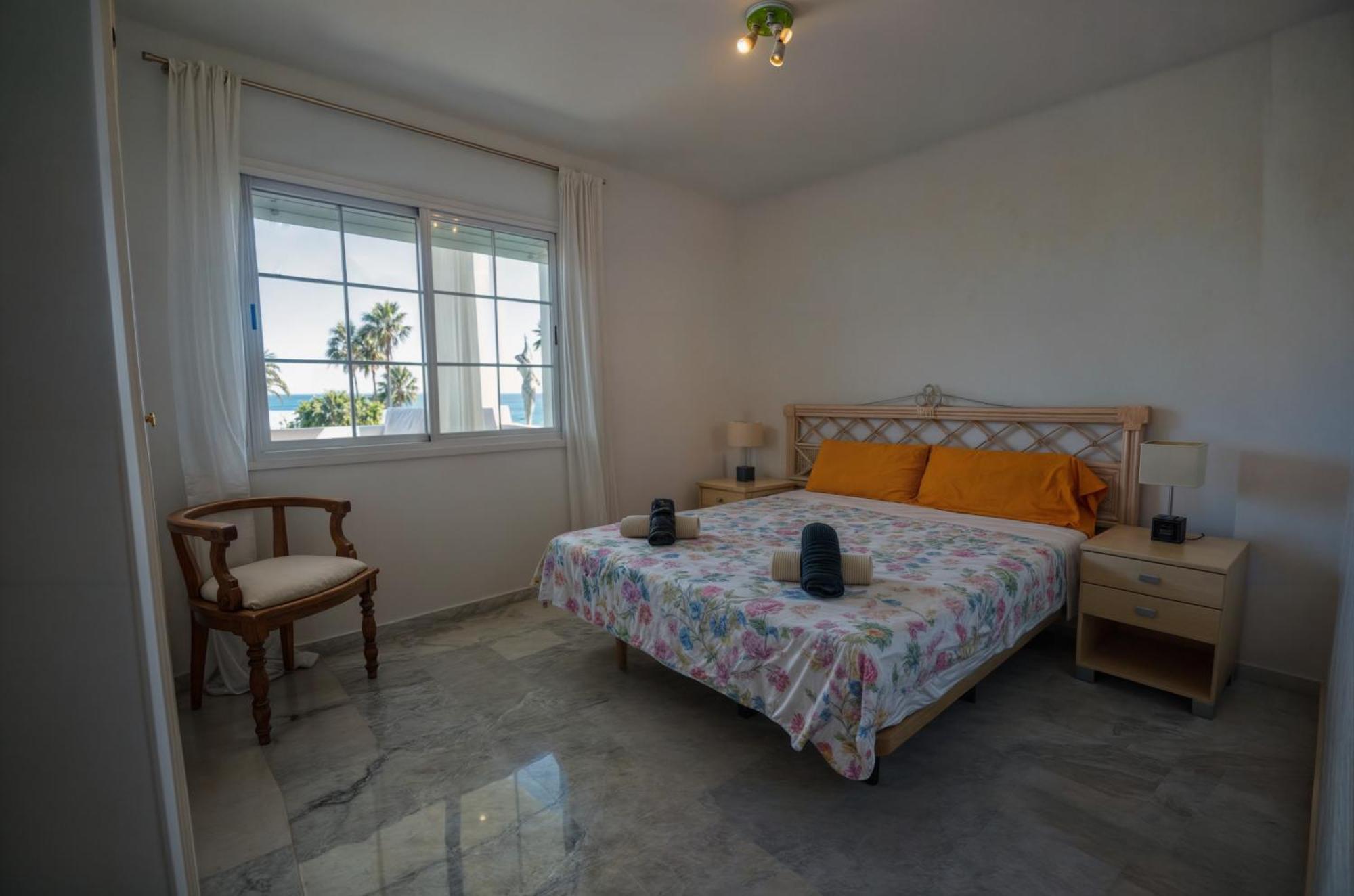 Apartamento Pilar Marbella Exterior foto